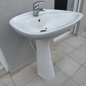 Лавабо со чизма и чешма - Image 1